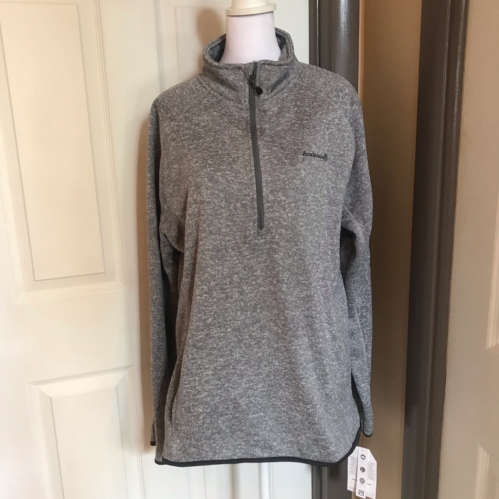 3/4 zip Avalanche top